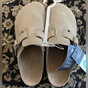 New women Clogs
